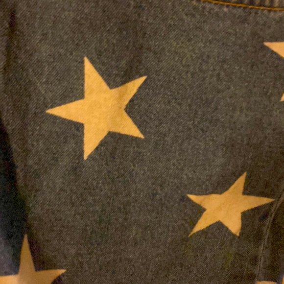 Altar’d State Jean Skirt with zipper medium - Picture 2 of 3